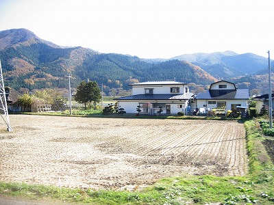 釜石線の車窓から2.jpg